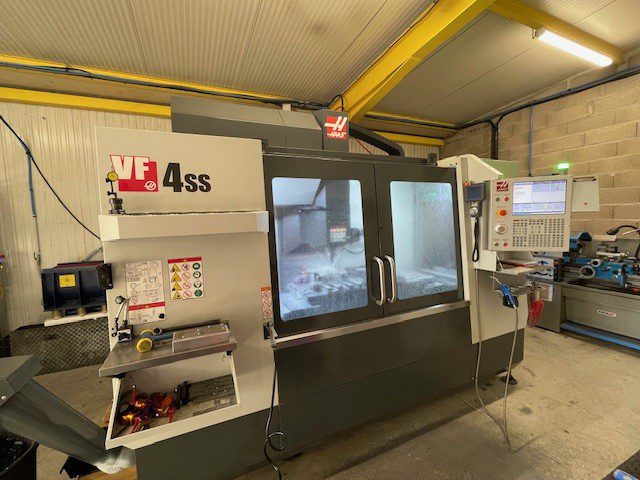 Vidéo CU 3 axes Haas VF4